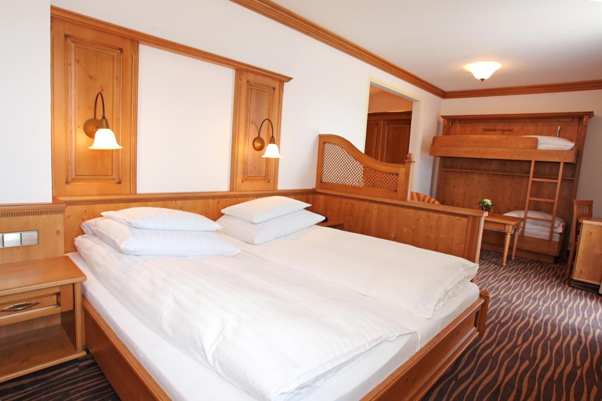Hotel Unterwirt Reit im Winkl Extérieur photo